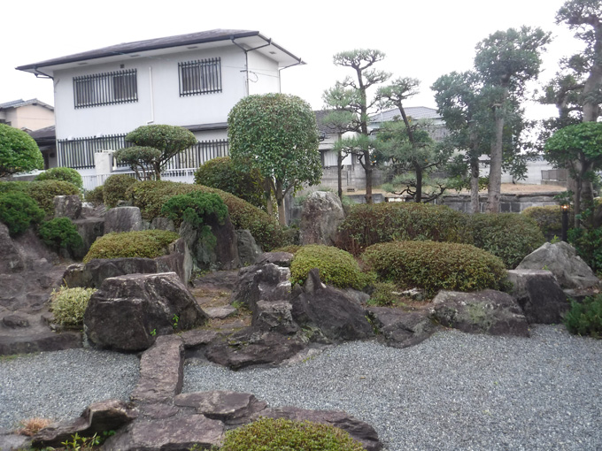 熊本市北区Y様邸　植木剪定作業